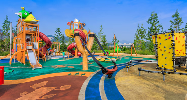 Kids' play area at Mayfair Aranya, Andheri West