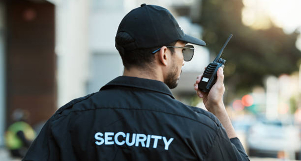 24x7 security at Mayfair Aranya, Andheri West
