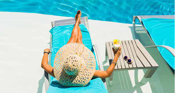 Swimming pool amenity at Mayfair Aranya, Andheri West